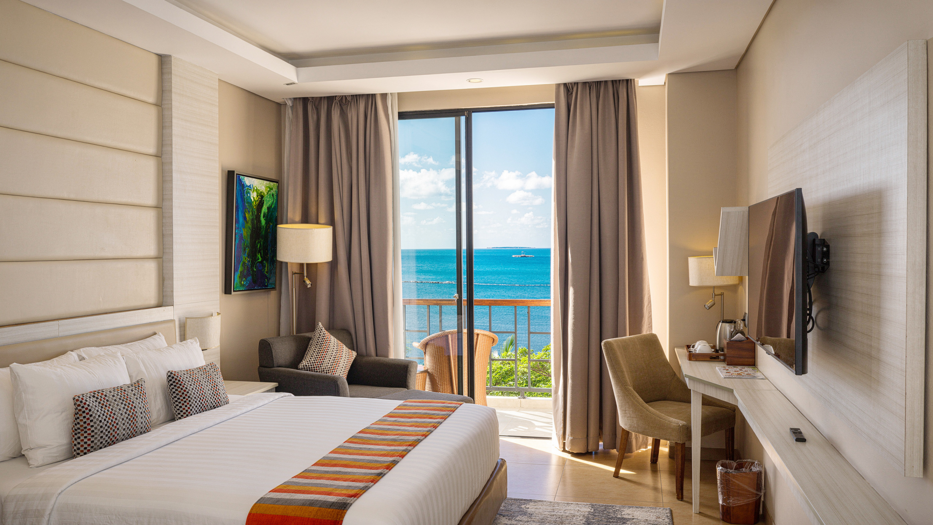 Junior Suite Sea View1